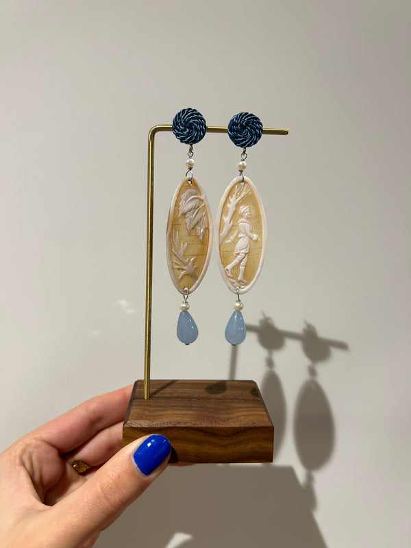 Cameo Frosted Twirl Earrings